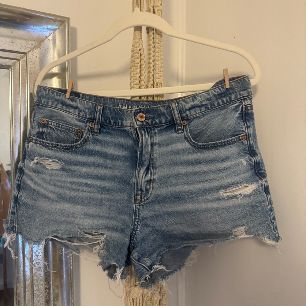 American Eagle denim shorts. Lots of stretch! Super soft and comfortable!